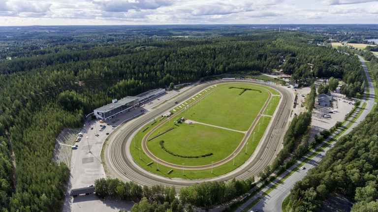 Ilmakuva Teivon Raviradasta